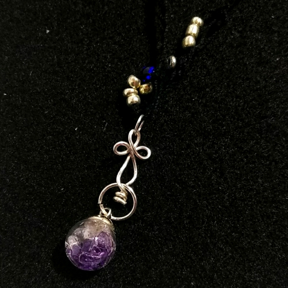 Mustard seed pendant